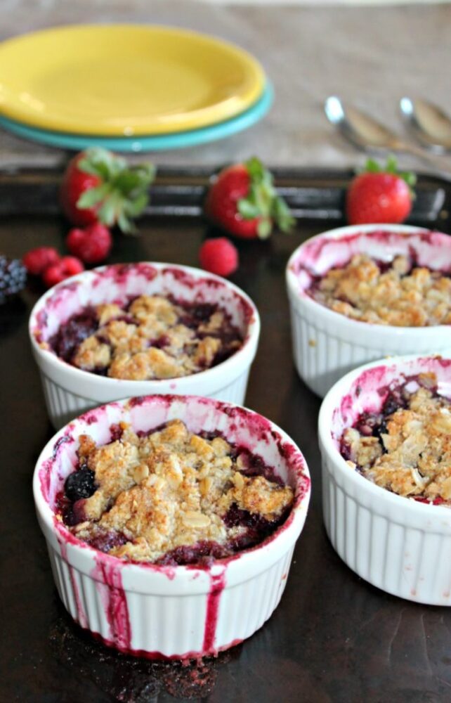 Mixed berry crumble fresh berries gluten free