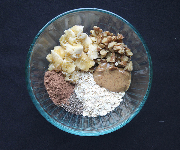 overnight oats in a small mixing bowl