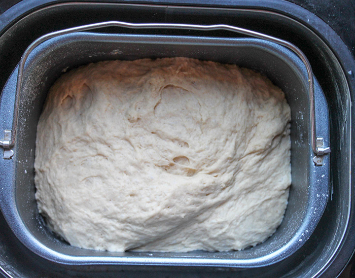 pizza dough in bread machine