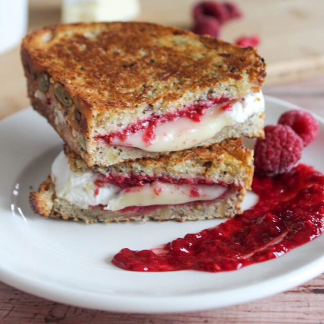 Easy Raspberry Brie Grilled Cheese Sandwich Recipe