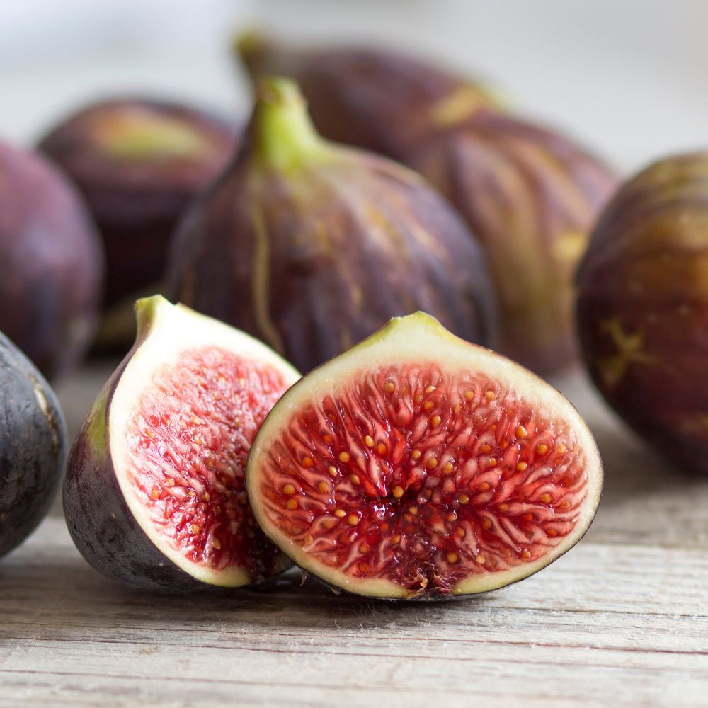 What Do Figs Taste Like? - Simple And Savory