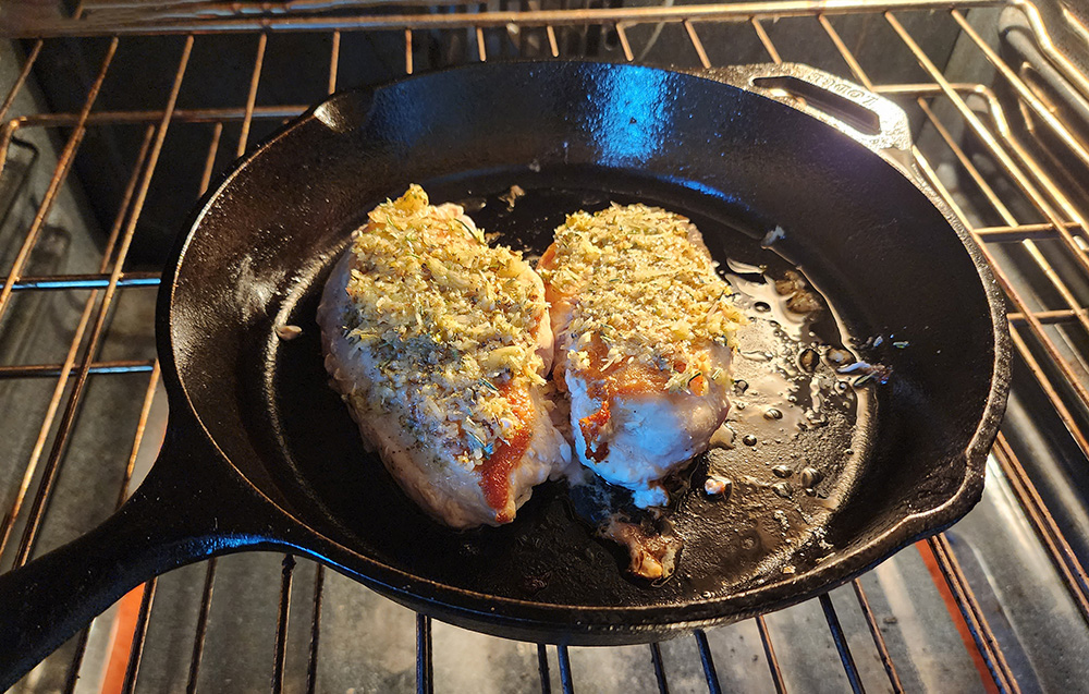 a picture of chicken savoy in the oven