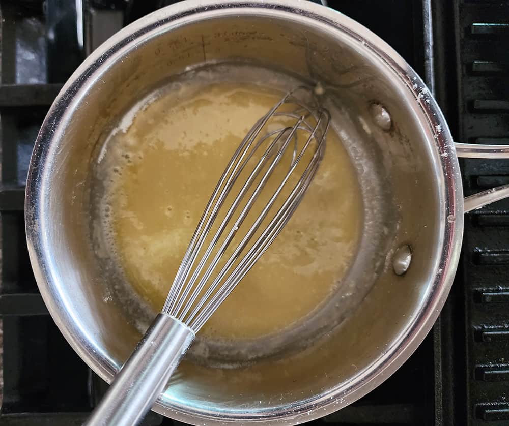 a picture of making roux for sauce