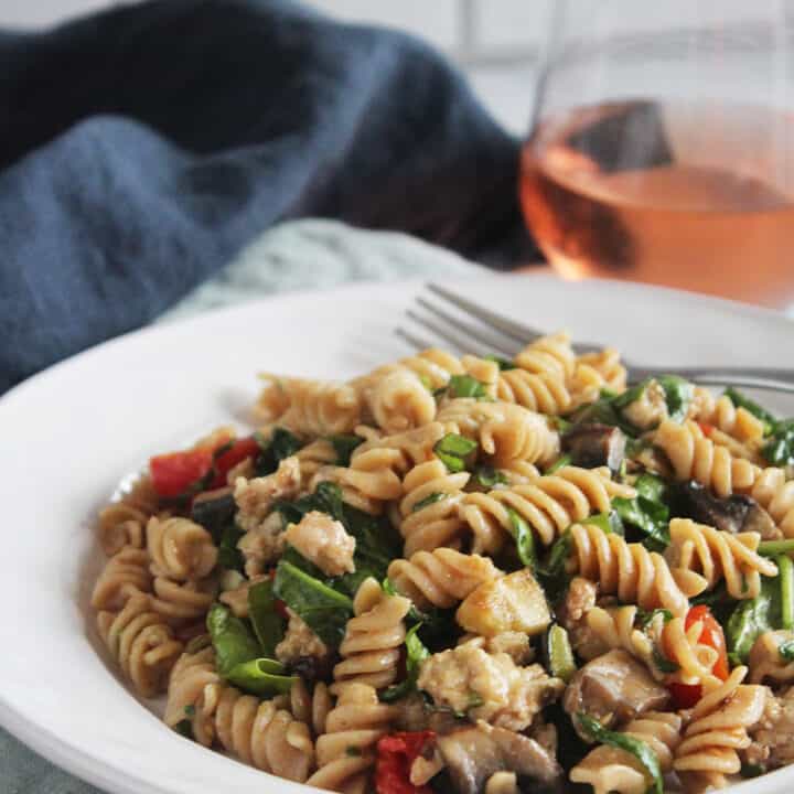 Easy Ground Chicken and Pasta Casserole