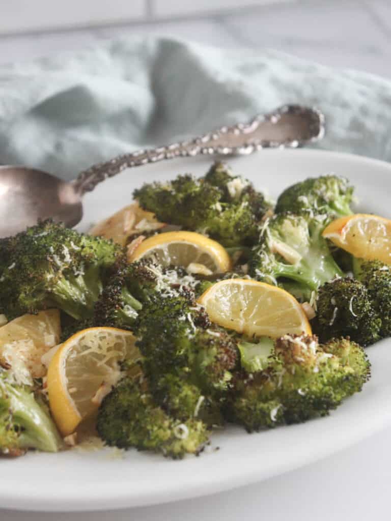 Garlic Lemon Roasted Broccoli Recipe