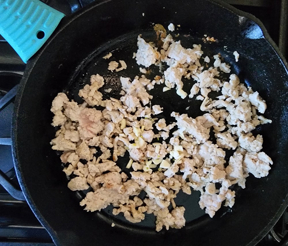 process step 1, brown the chicken